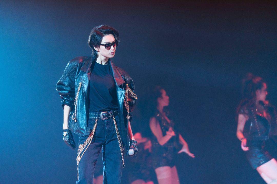 黄金时代|梅艳芳成为新的迪士尼公主！