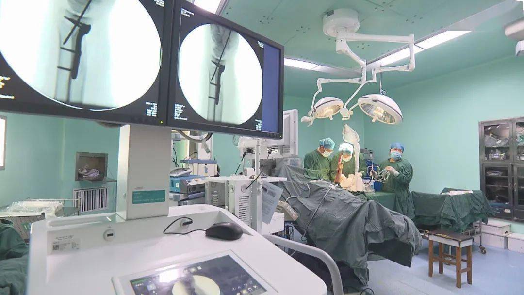 国内领先探访区中心医院新手术室