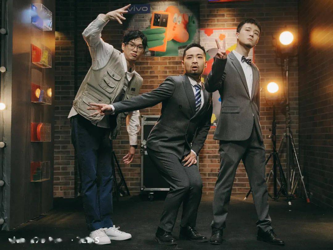 张弛|喜剧大赛收官，我们想说些露骨的大白话