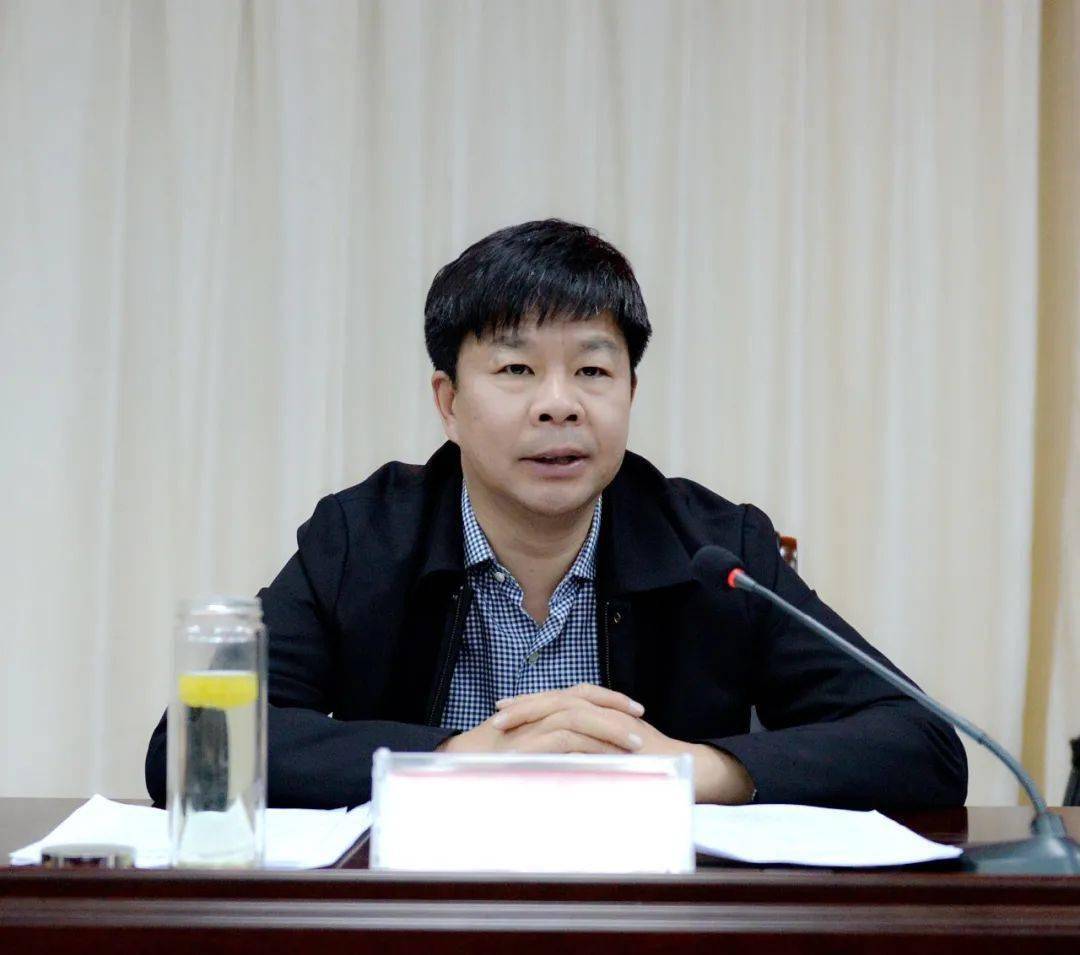 新蔡县收听收看全市疫情防控工作会议