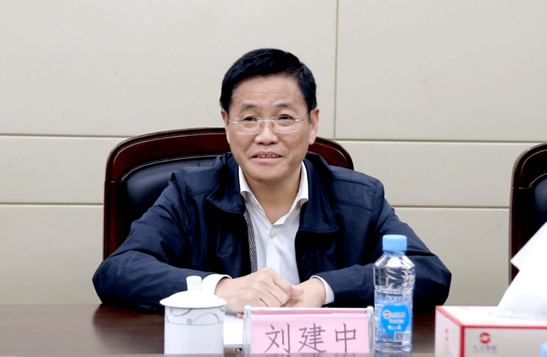 刘建中走访九江银行萍乡市分行