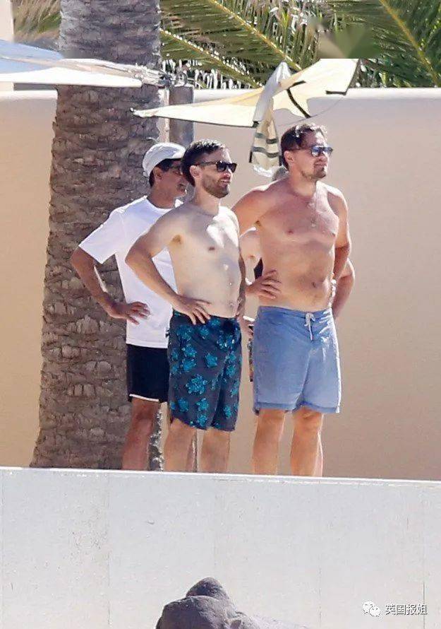 因为|小李子最爱的美男子！青梅竹马还帮忙带娃，基友情谊超甜