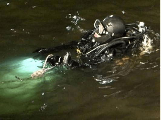 多遗体,职业"水鬼"万述国说:比任何恐怖片都可怕_丁昌_潜水员_遇难者