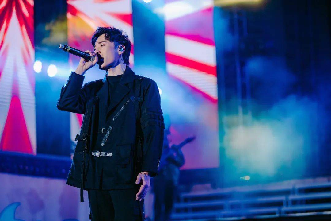 深圳欢乐谷x不要音乐2021烟花音乐会圆满收官