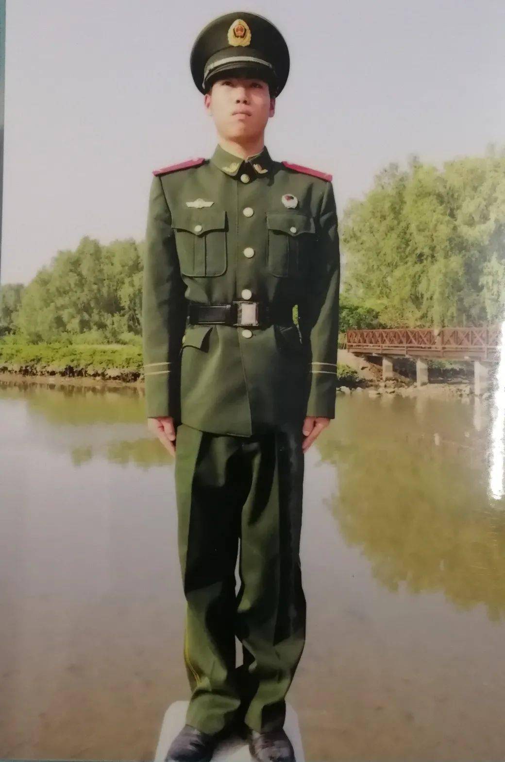 怎么样才能当上一名军人 00d87a845fe841bcb59c00cc1d3573c0.jpeg