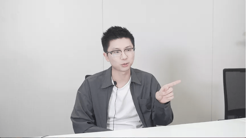 富二代创业半年踩中风口,打破外资垄断首年成交两个亿_品牌_moody