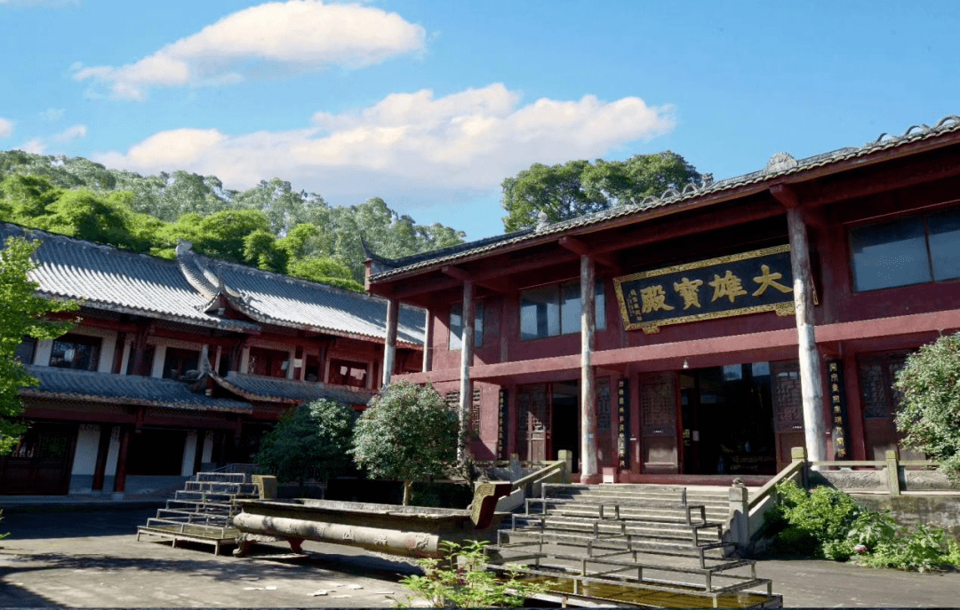 带礼拜年白鱼登舟以梦为马白马镇给大家拜年啦