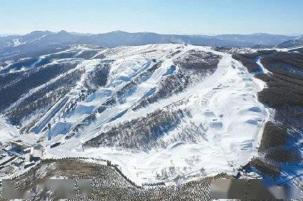 张家口赛区“黑科技”助力冬奥，与风共舞 云顶防风网科技感满满