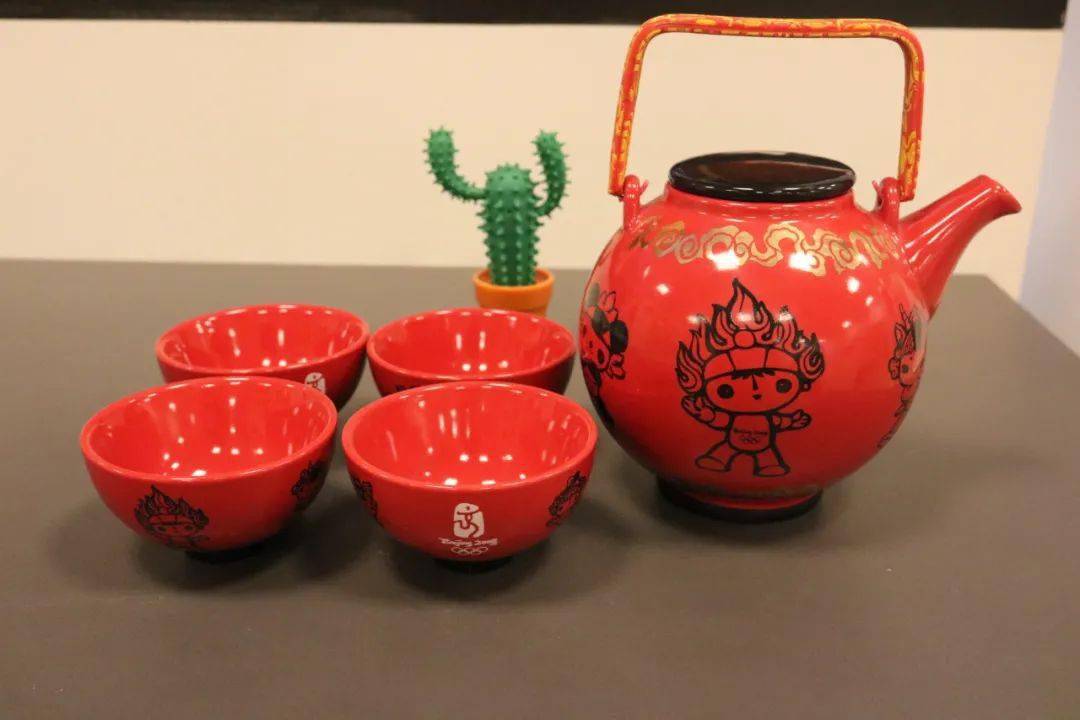 【藏品推荐】2008年北京奥运会福娃茶具,值得您收藏!
