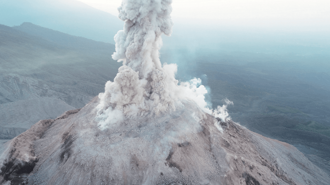 汤加火山喷发照片图片