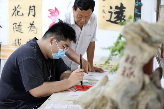 曹振峰|半月谈丨“对对子”不止在春节