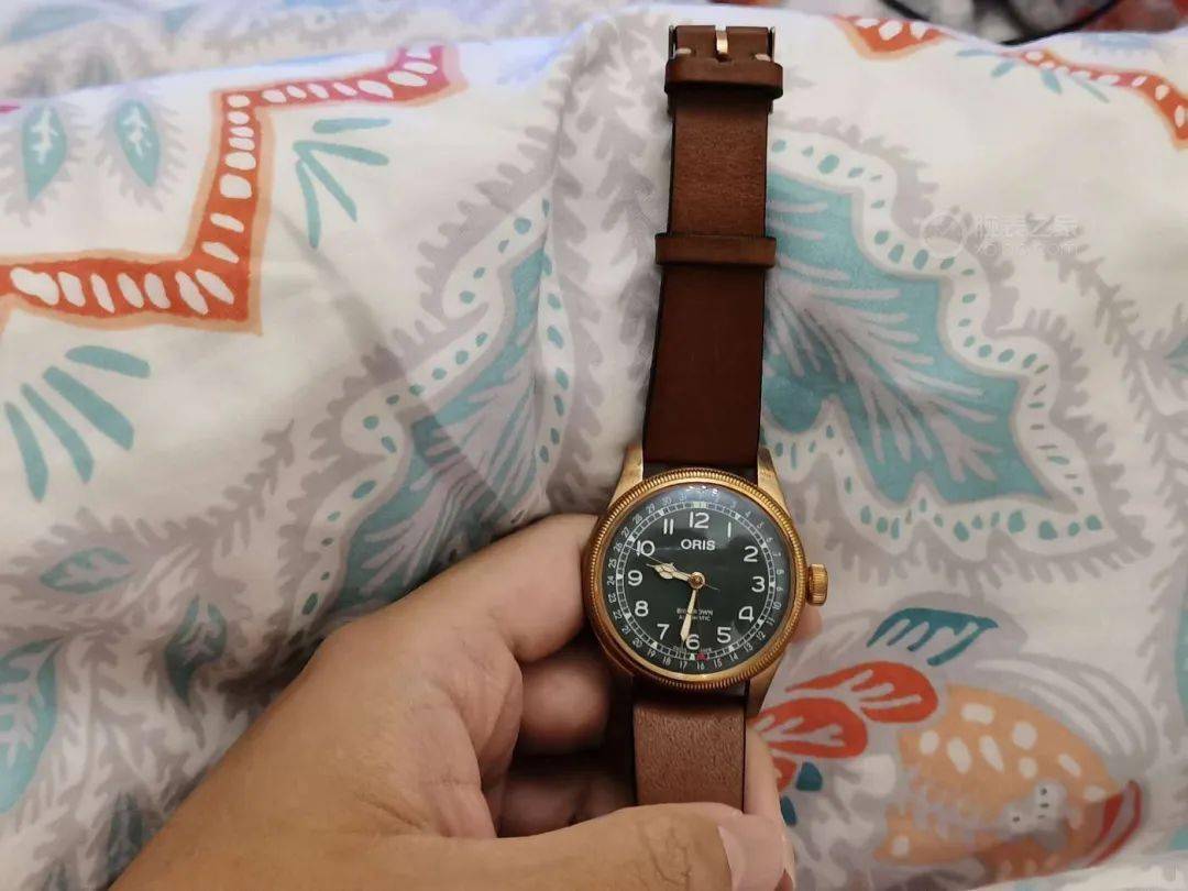 镜面公价1万多，这款表的颜值对得起价格