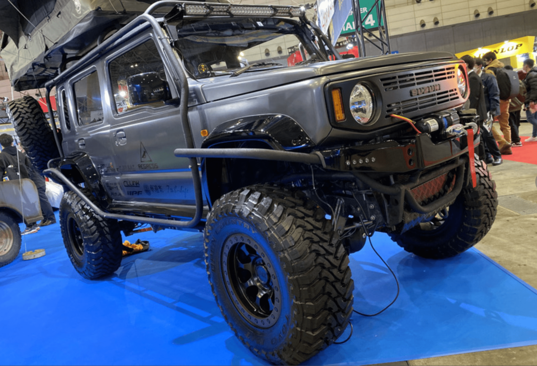 日本蓝翔学生改四门吉姆尼切割车身升高底盘还能露营