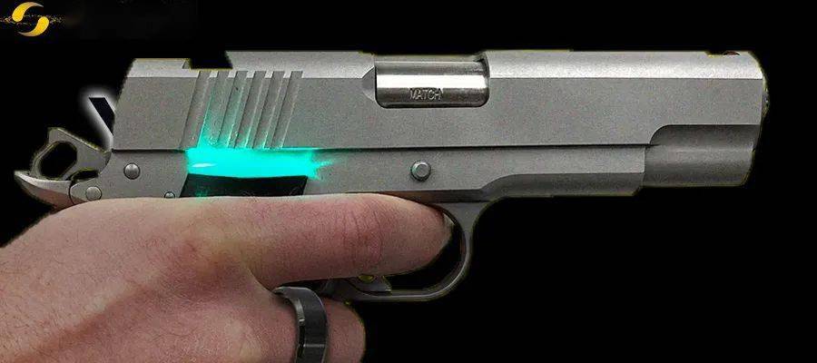 美国最新的手枪 658aac904e584453b1764111efb77262.jpeg