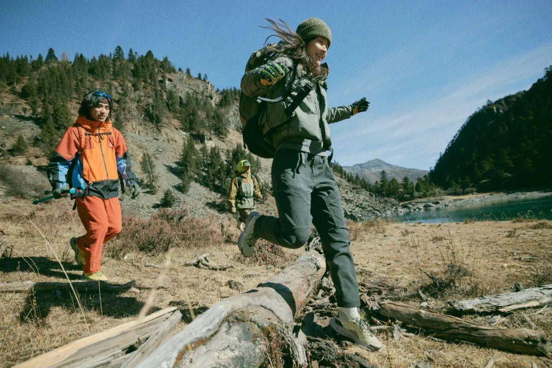 ?轻松自在穿梭户外？Nike 携手 GORE-TEX 带你开启探索之旅