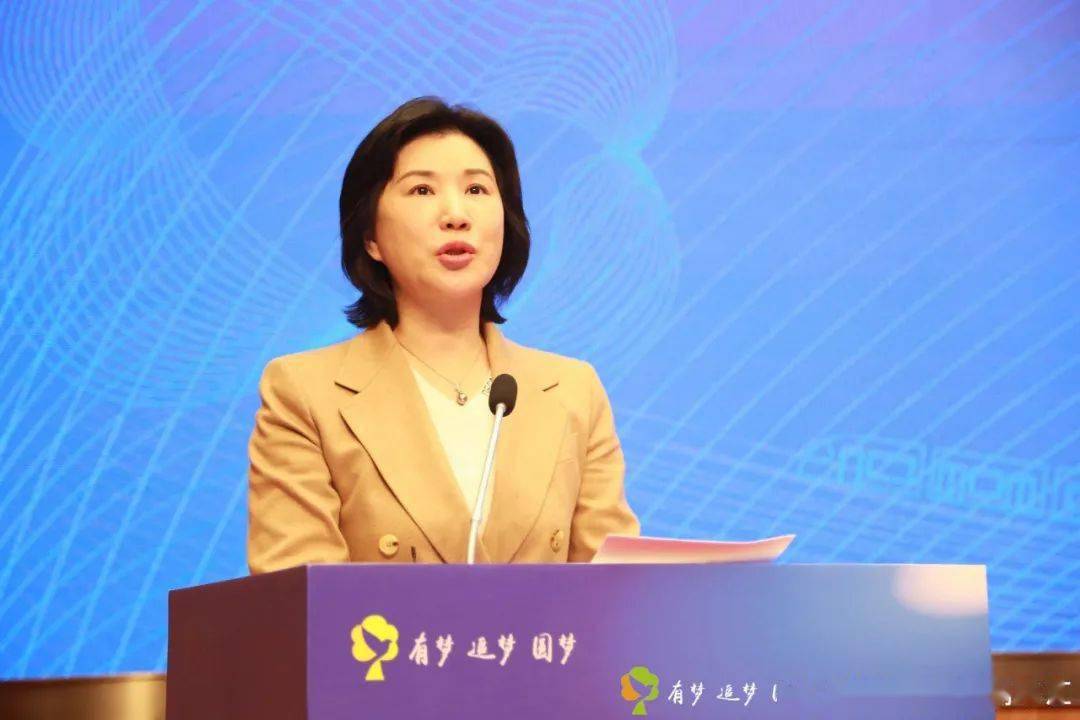 武汉市委常委,东湖高新区工委书记,管委会主任刘洁在致辞中表示,创新