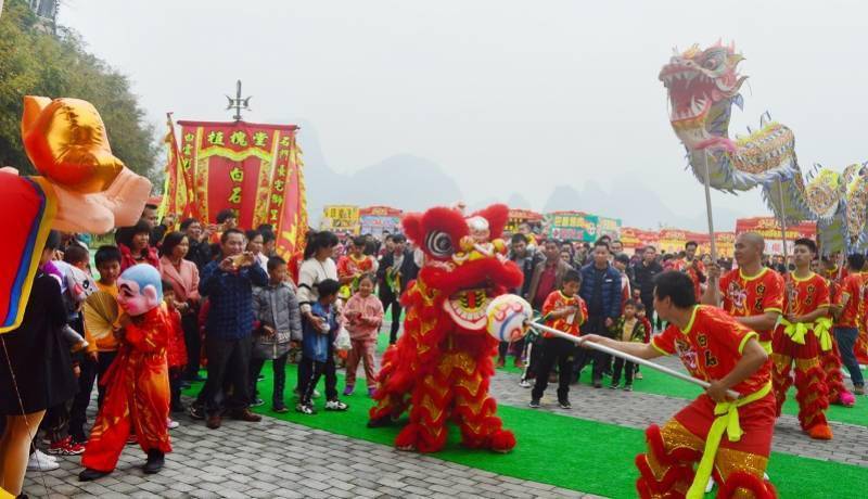 景区|助力乡村文化建设，英西峰林喜迎“乡潮中国年”