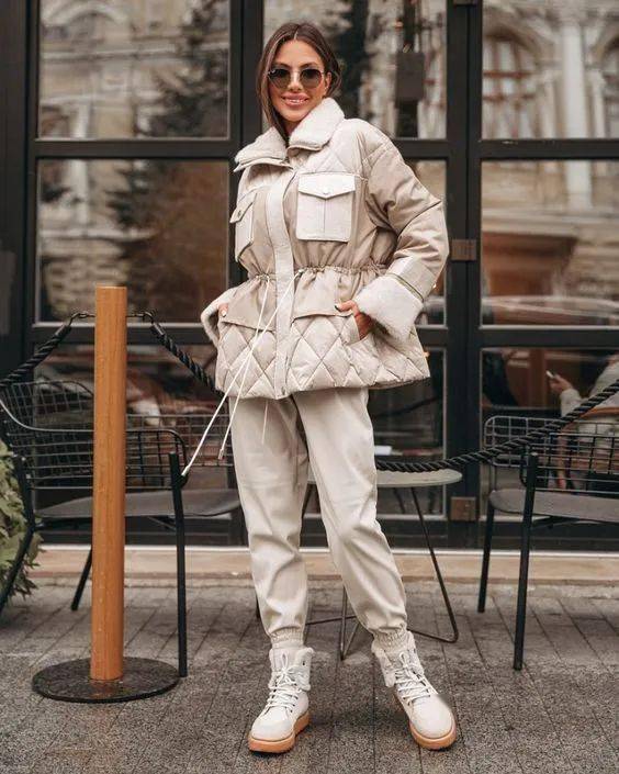 身材 “大衣”失宠了？现在流行这么穿！保暖又显瘦！