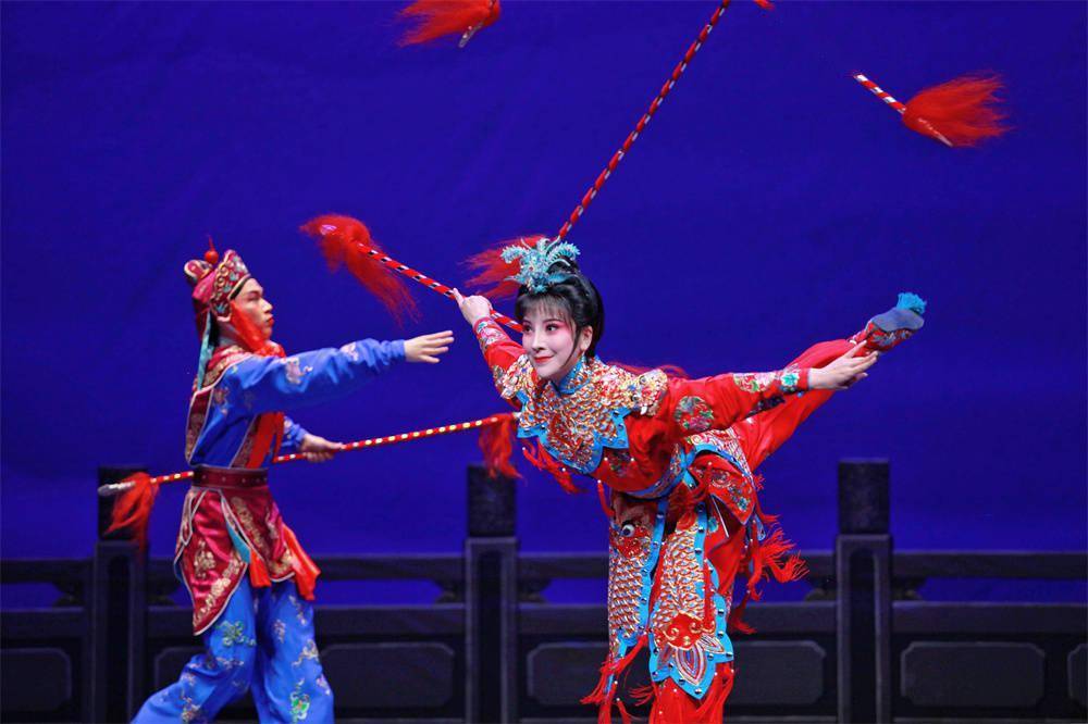 20多年后，“文武双全”的神话剧《水漫泗洲》再现舞台