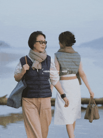 设计 显瘦10斤的羽绒服,百元内无敌!超大白鸭绒,蓬松保暖~