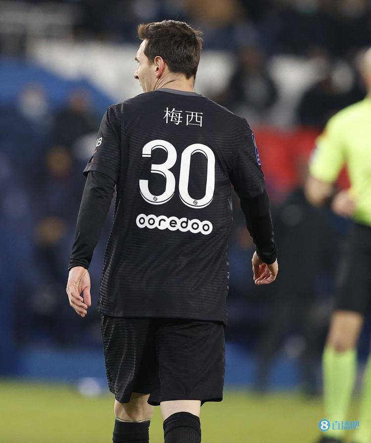 兰斯|??效果如何？梅西身穿印有汉字“梅西”的巴黎球衣出战