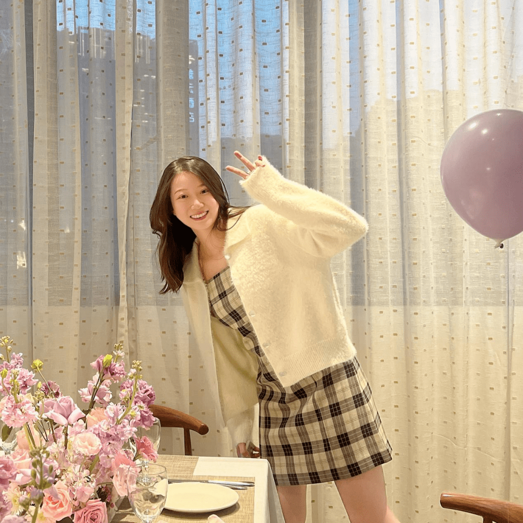 郑楚婷2020年的我是法考工作人员,2021年的我转身成为一名考生.