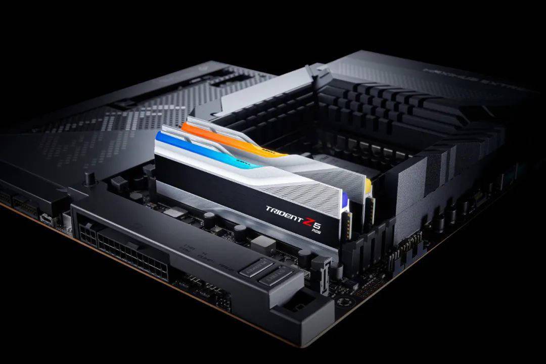 规格|芝奇推出 DDR5-6400 CL32 内存，极高频率 + 超低延迟