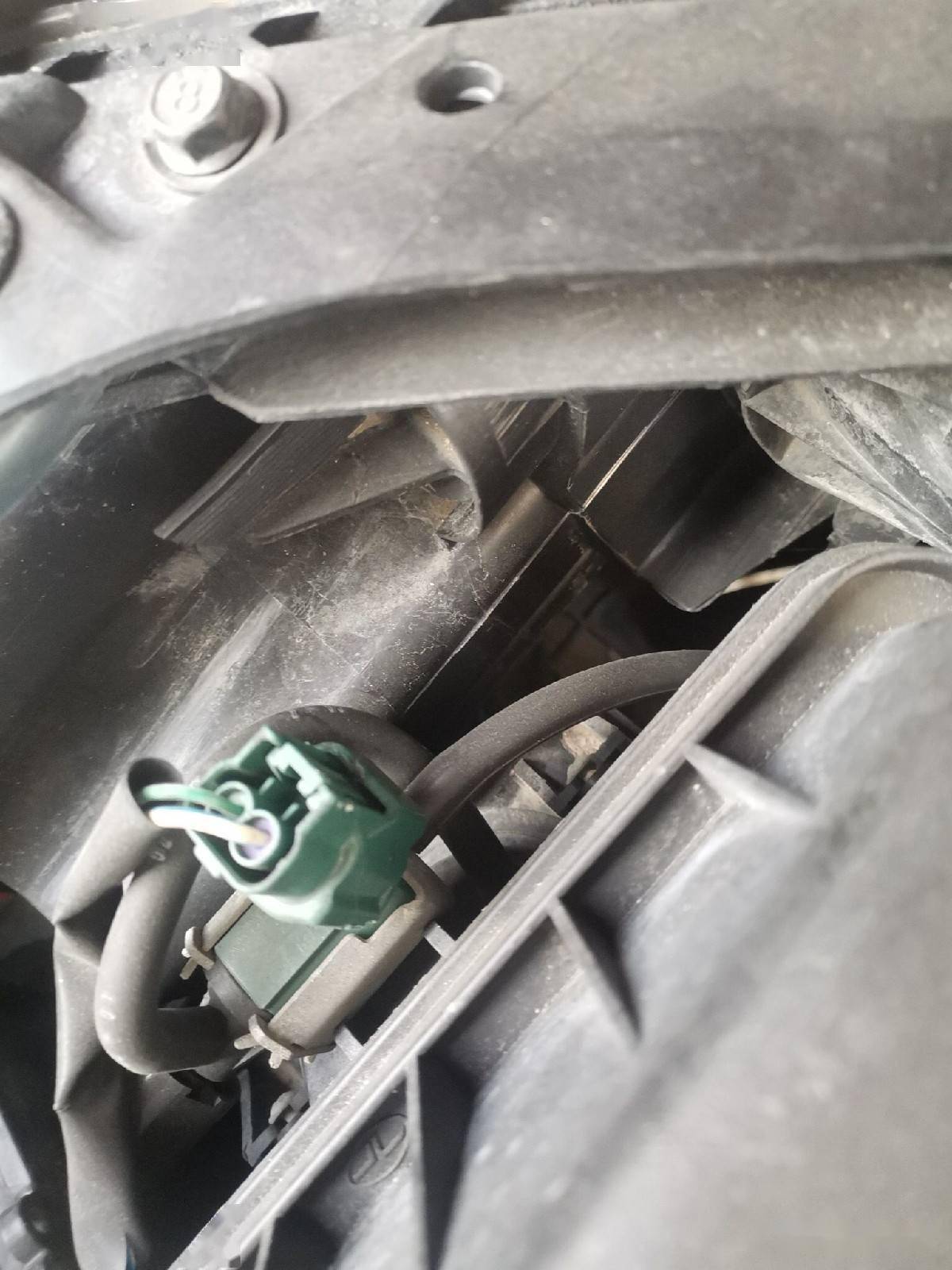 6万块钱买一辆绝版马自达6旅行车，检测师：这车况确实绝版了
