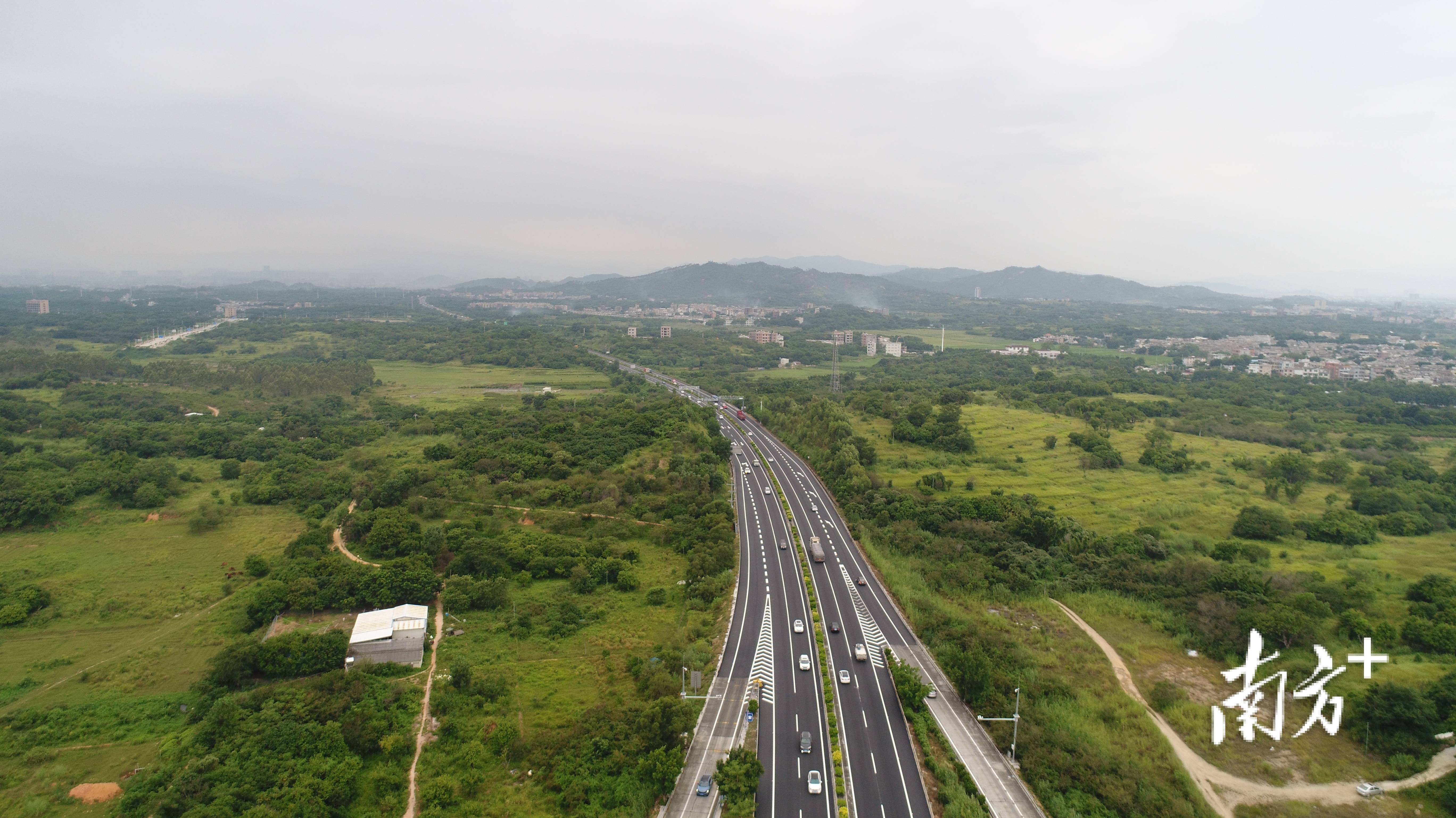 揭普惠高速公路即将迎来春运车流高峰期