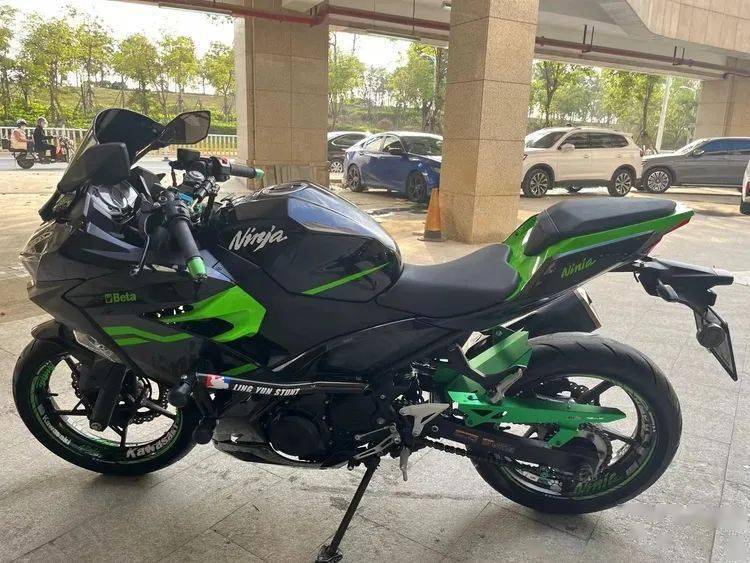 转让2020年上牌川崎ninja400