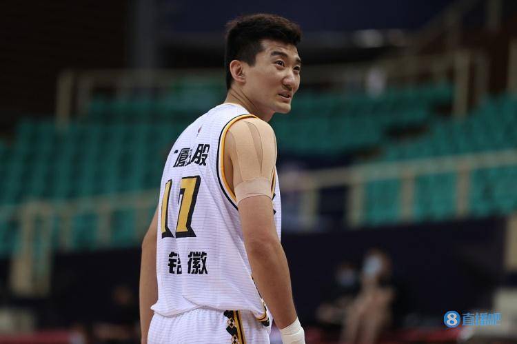 CBA|三分9中5！孙铭徽15投7中砍29分13助 正负值高达+38