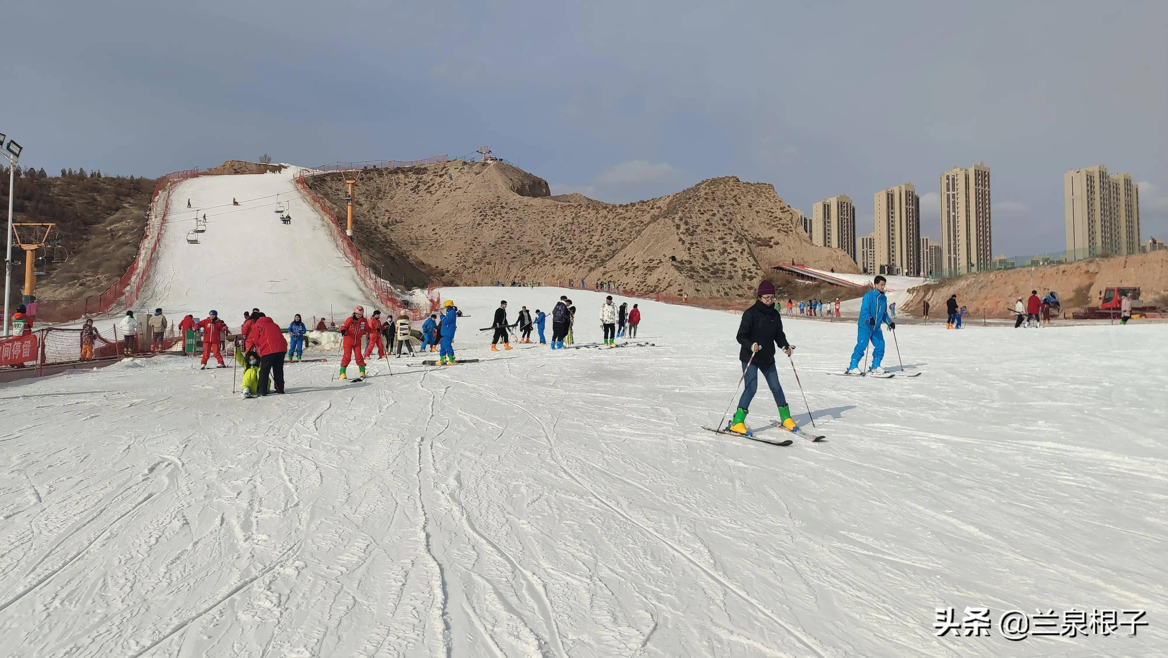 兰州安宁大青山滑雪场图片