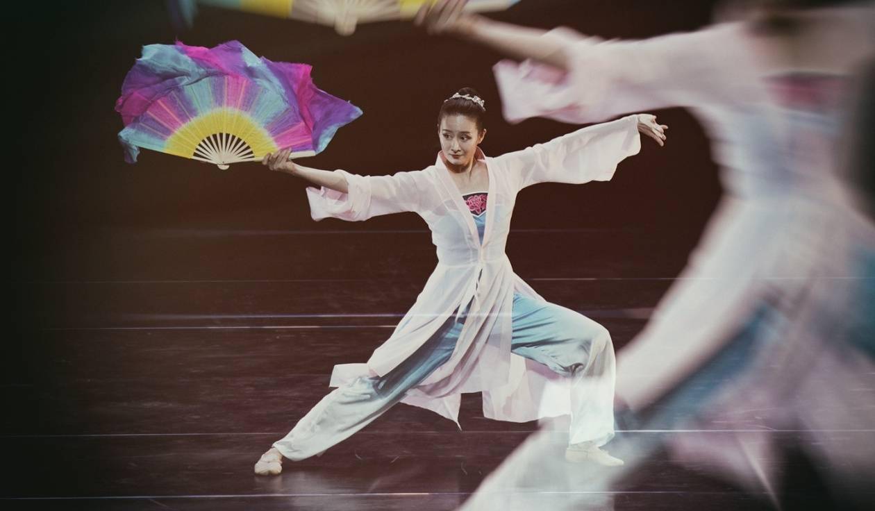 乡村爱情"王小蒙"化身舞坛常青树「环球网专访」王亚彬:和舞蹈在一起