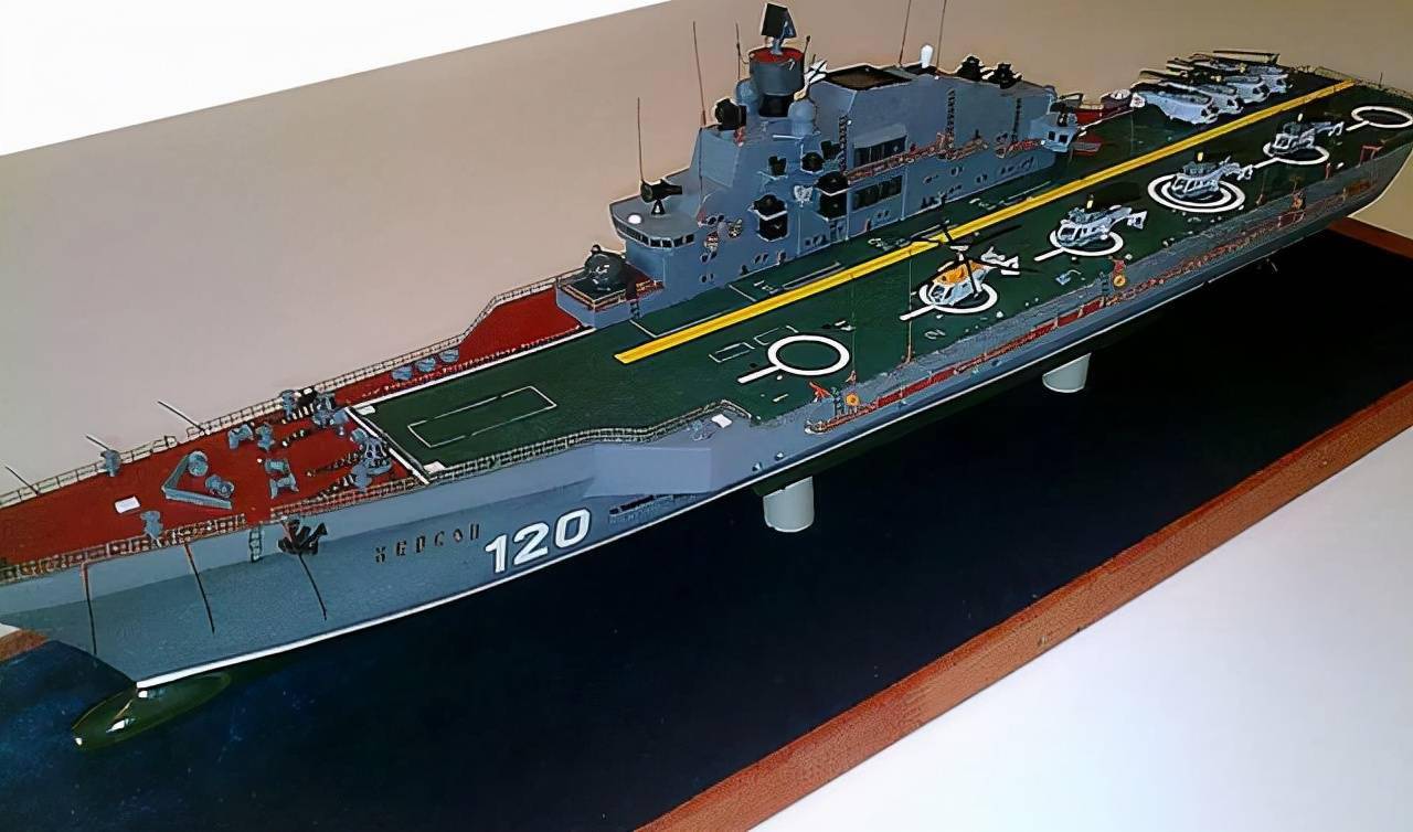 俄乌紧张，俄军老式登陆舰千里驰援，只因错失引进075舰的时机_手机搜狐网