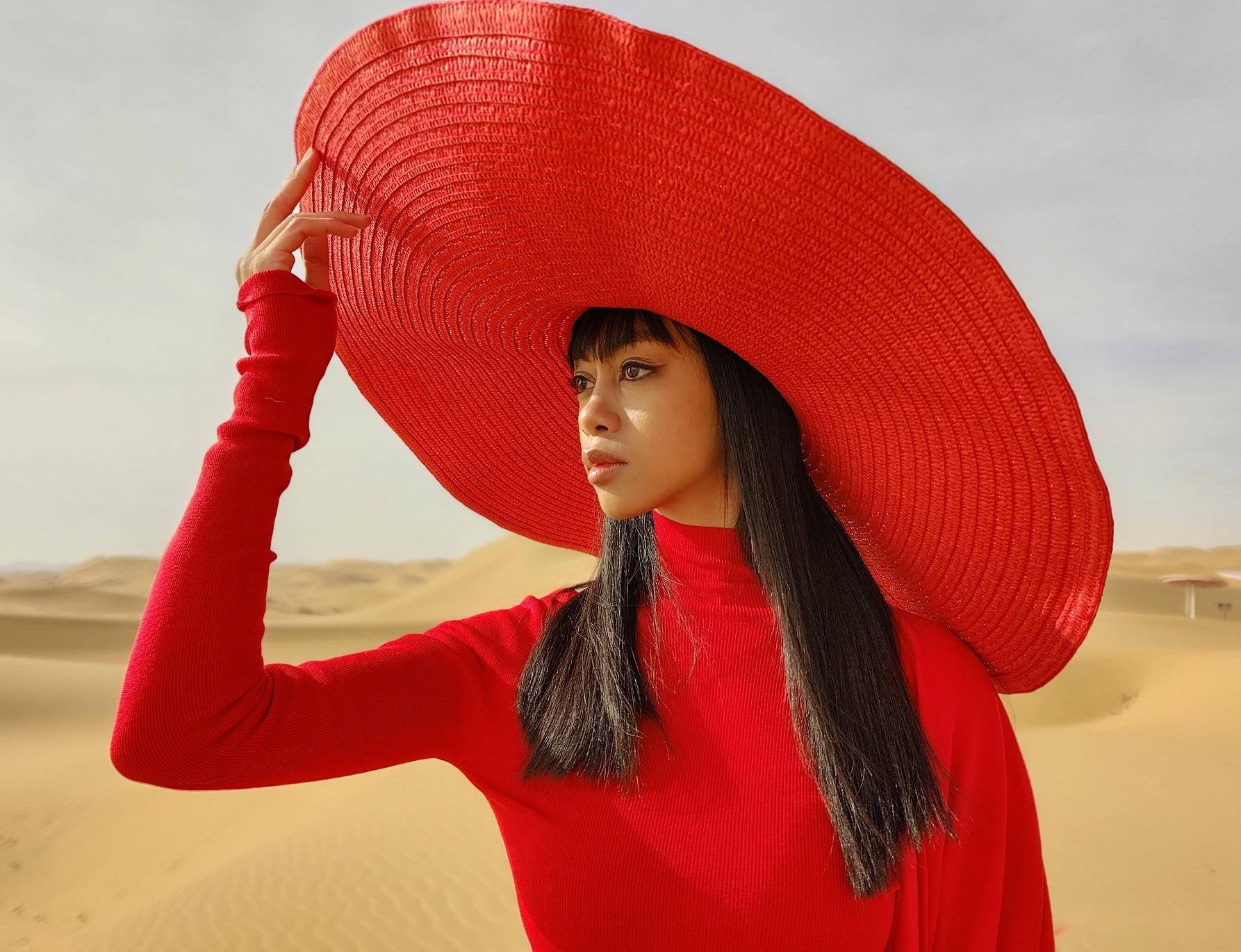 原色|一加详解与哈苏合作的内容：硬件模组原色标定，色彩风格控制困难