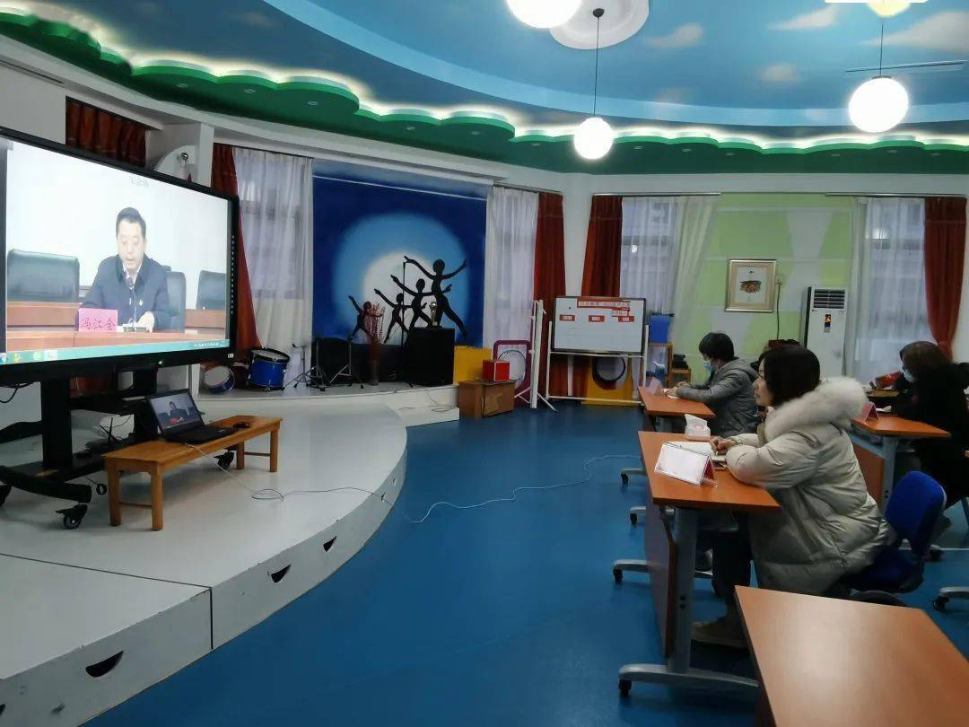 社区中心,少年宫,少年之家,保健所主任,各公办中小学,幼儿园一把手,各