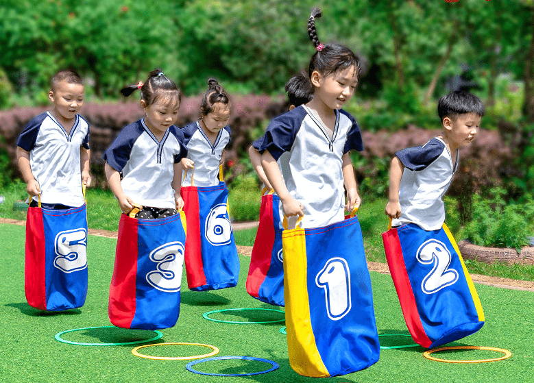 西式五彩自助早餐,亲子diy,新春草坪电影节