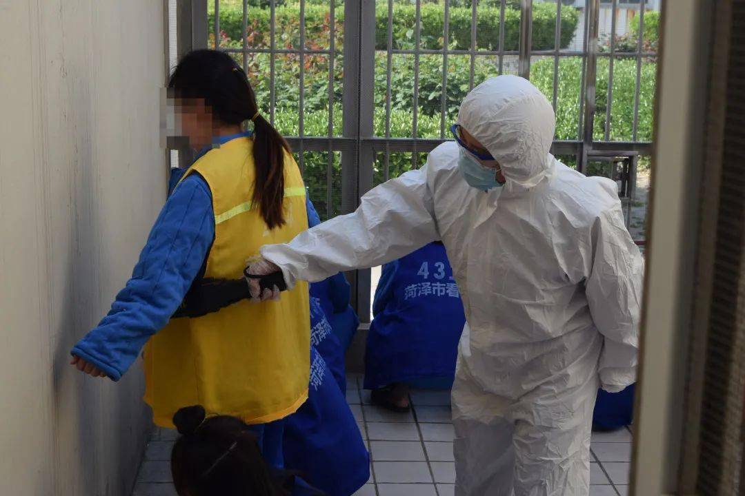 砥砺奋进克时艰风雨同舟勇向前菏泽市看守所疫情防控两周年工作述评