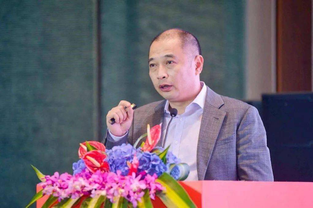 代表委员谈卫健省政协委员山东大学第二医院副院长余之刚加快我省医疗