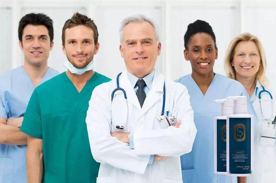 尸体头上抠下来的白泥竟是螨虫尸体!头痒头屑出油多,用它就对了