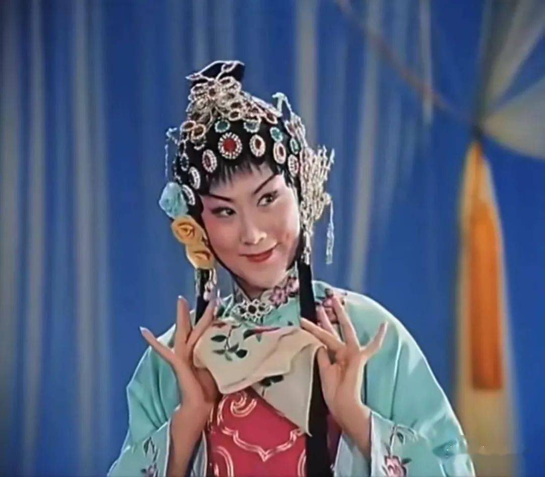 妩媚的刘长瑜飘逸的张学津