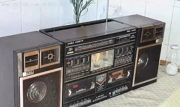 我“耀”我家新春系列 | 回忆杀！这些老物件，知道5件都算见多识广