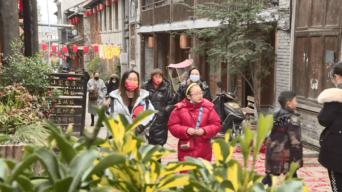 滑雪|游园、赏灯、逛市集……汉中好热闹！