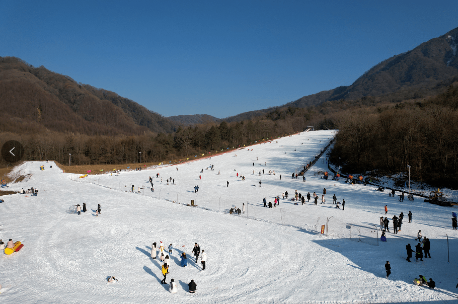 巴中滑雪场图片