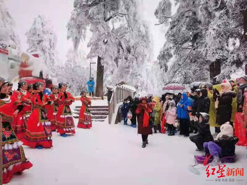 景区|新春走基层：助力北京冬奥 四川瓦屋山诸多冰雪活动受追捧