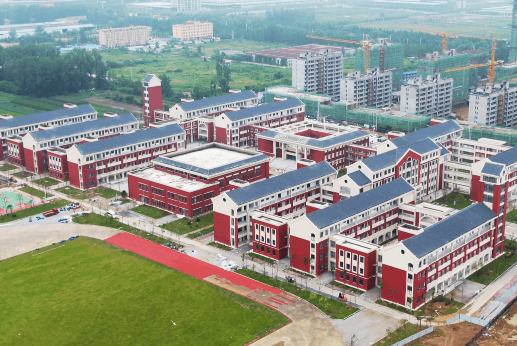 睢宁县"品学兼优学子奖"获得者睢宁高级中学学生 朱雪腾我非常感谢