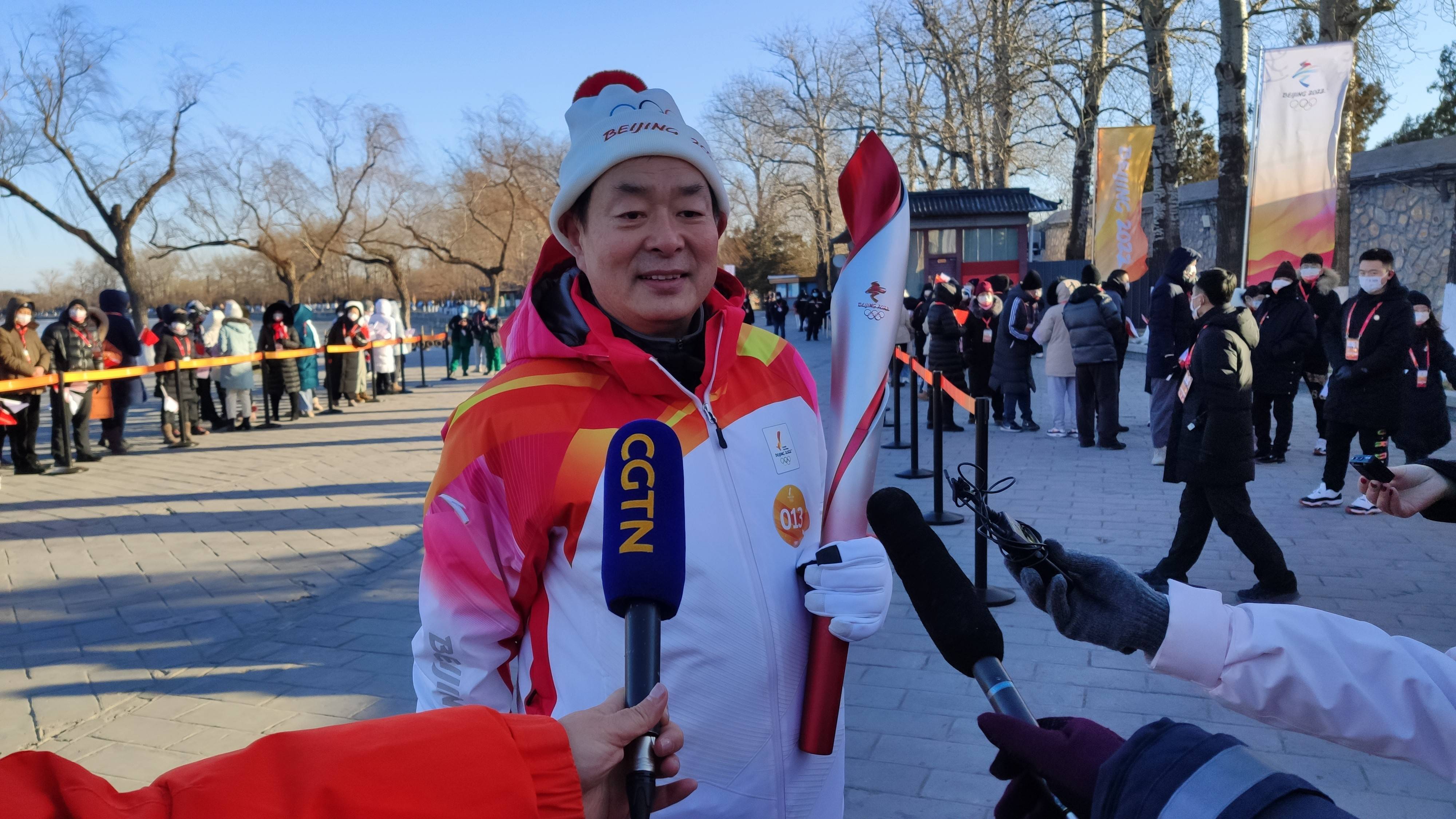 滑雪|三次担任奥运火炬手，濮存昕对今晚开幕式“特好奇”