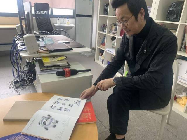 团队|“冰墩墩”设计师：这个吉祥物的目标消费者是九岁孩子