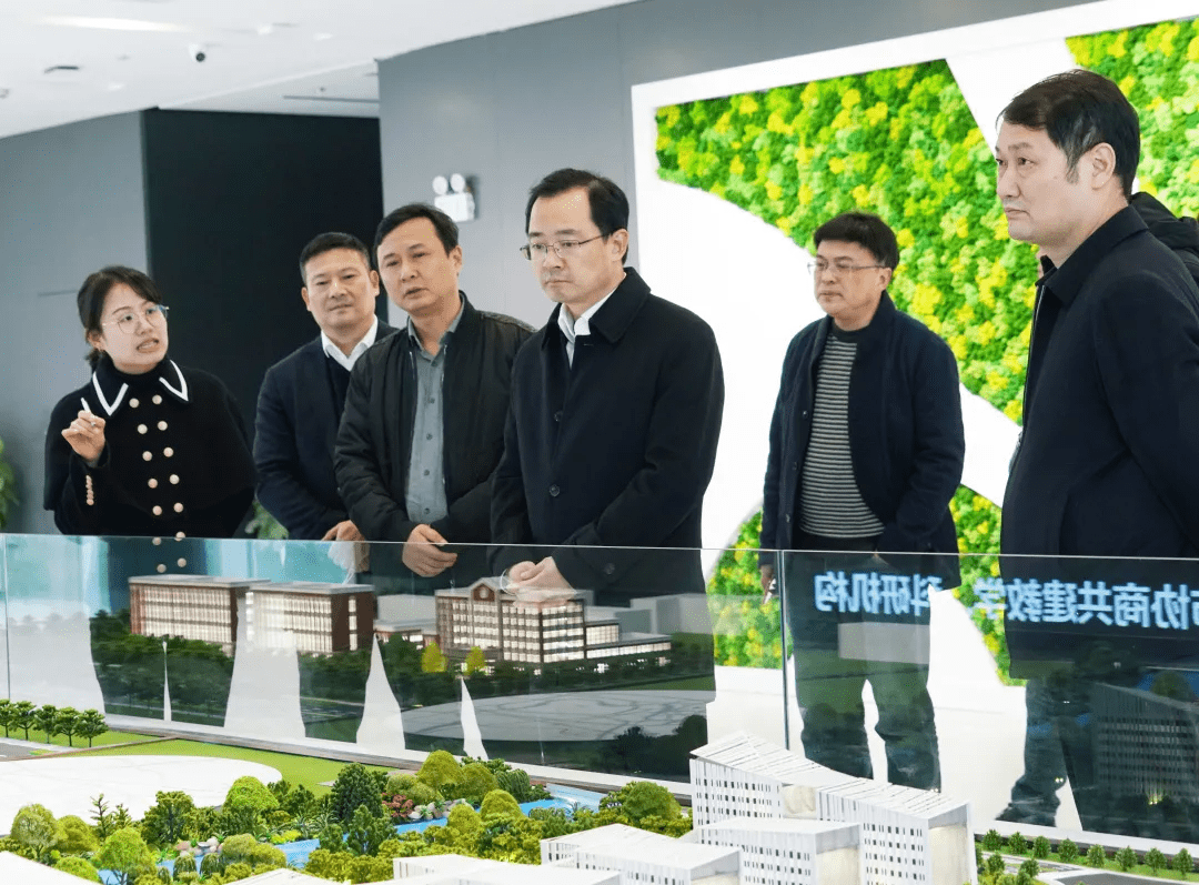 李宁鲁霞光,履新副厅!两人先后是同省最年轻县长
