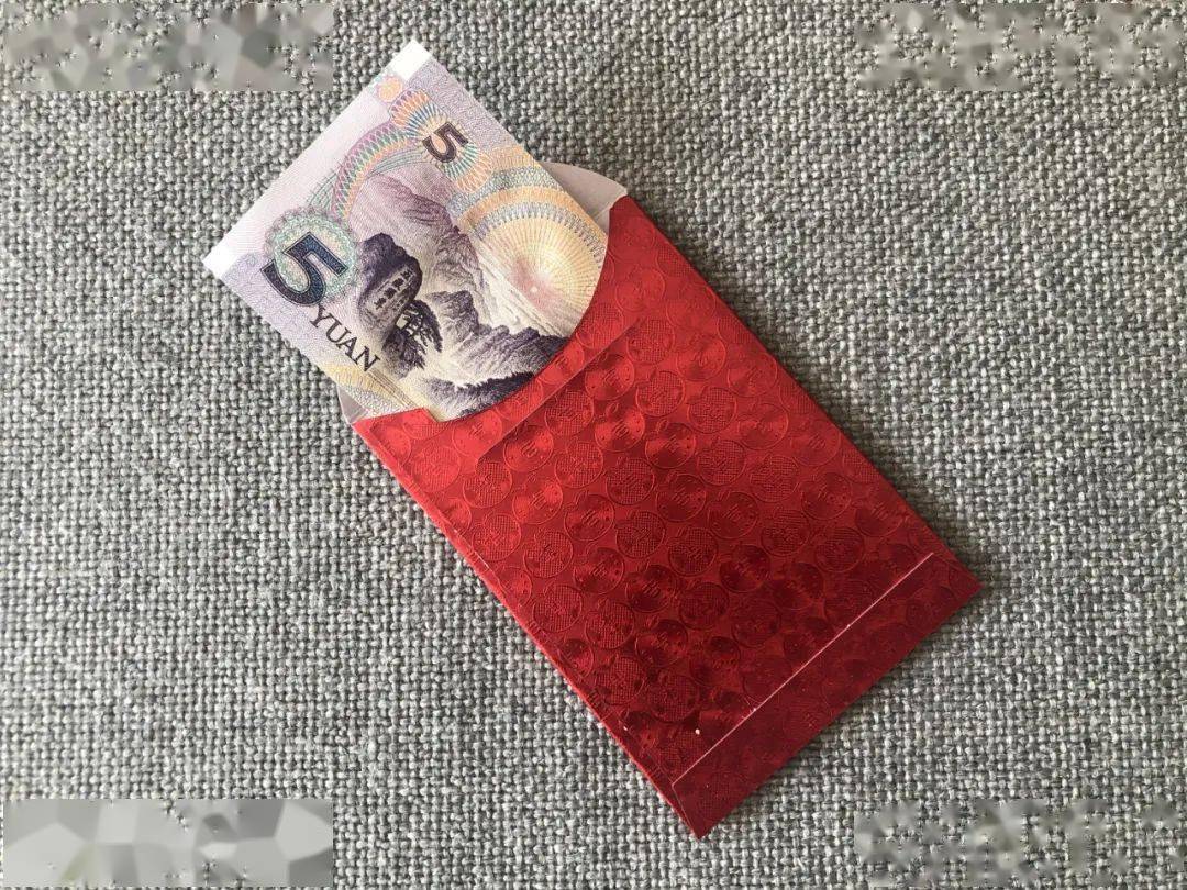 在广东,5元红包,一点也不寒酸广东的这种"轻"利是,让收和派的人都感觉